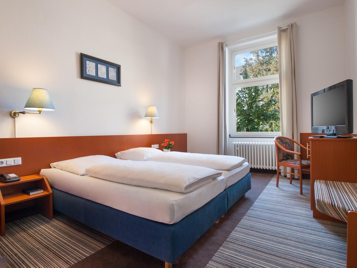 Trip Inn Hotel Schumann Дюссельдорф Экстерьер фото