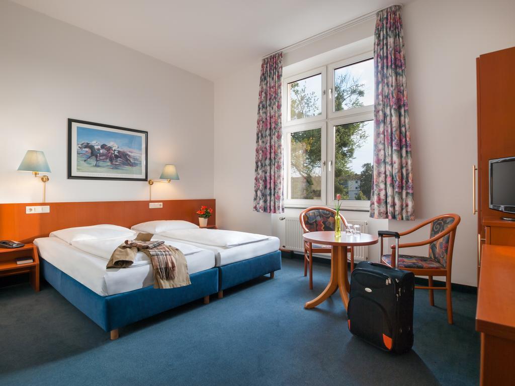 Trip Inn Hotel Schumann Дюссельдорф Экстерьер фото