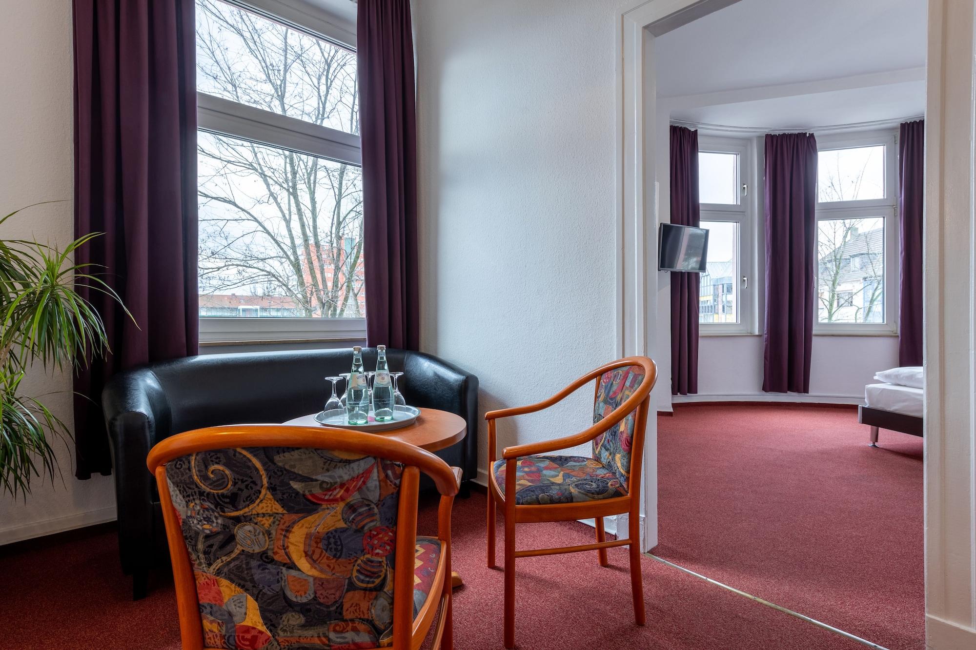 Trip Inn Hotel Schumann Дюссельдорф Экстерьер фото