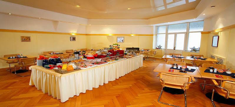 Trip Inn Hotel Schumann Дюссельдорф Экстерьер фото