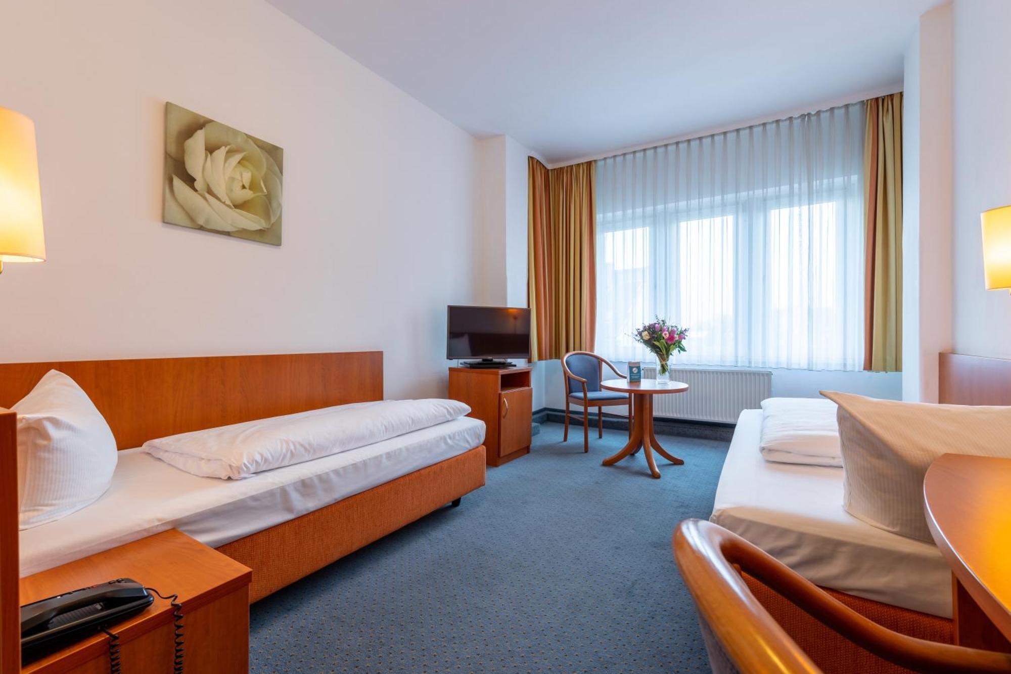 Trip Inn Hotel Schumann Дюссельдорф Экстерьер фото